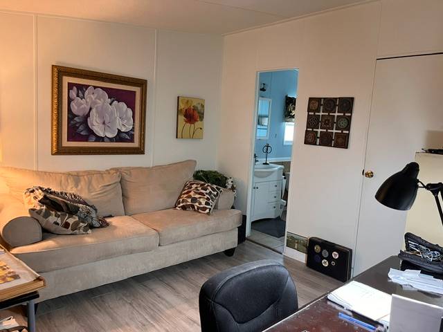 1263 Las Brisas Lane a Winter Haven, FL Mobile or Manufactured Home for Sale